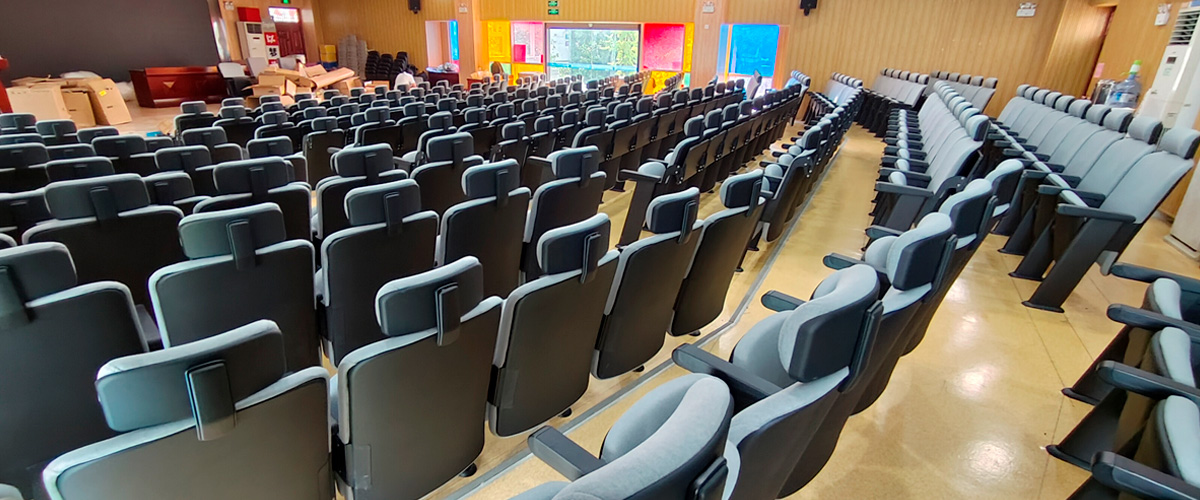 溫州市龍灣外國(guó)語小學(xué)